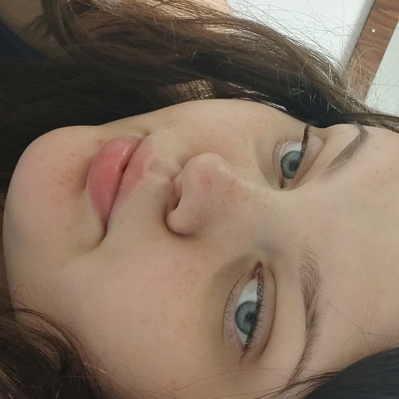 Meet your Posher, Ava - Picture 2 of 2